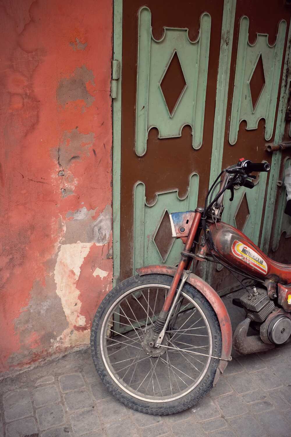 if the medina has a soundtrack it is that of the 50cc moped...