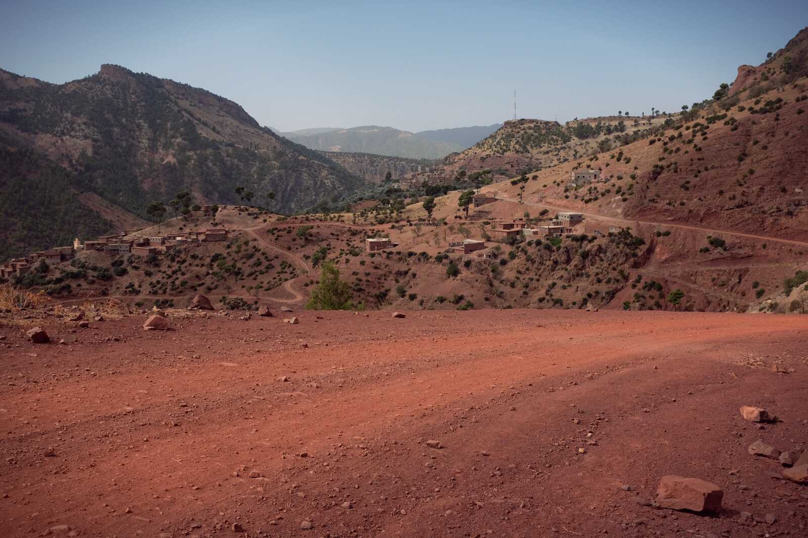 .. and a long descent on a soft track. The mountains eventually spat me out for good in a small village by a reservoir just 84km from Marrakech.