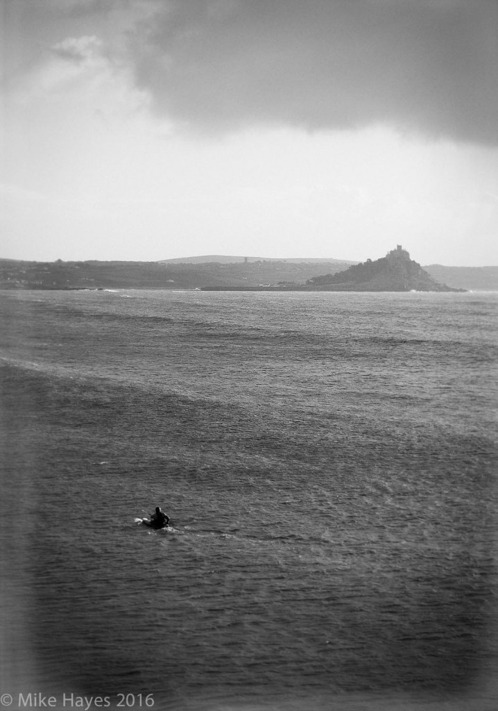 It's a nice fact that one can launch in the harbour and simply paddle out across the bay straight to the outside of the break rather than suffer a long battle out from all the way inside.