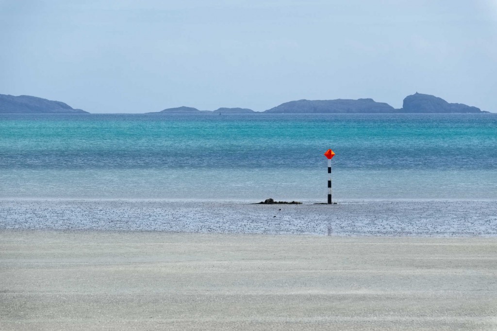 Tràigh Mhòr, (means 'Big Beach in Gaelic).. the airport beach.. 