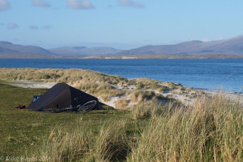 As with so many of the islands it also has some stunning stretches of sand. I put my tent on the machair behind the beach on the north-east corner of the island. A local lady I met while pitching my tent later sent her fisherman husband over with some fresh local crab for my dinner. I spent a very contented evening sat in the dunes with my dinner, enjoying the company of flocks of sandpipers doing their thing along the waters edge, and always with those fine views across the mountains of Harris. Lovely.